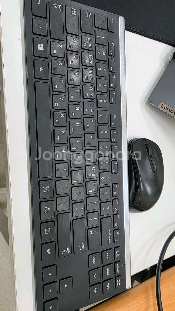 삼성 올인원 PC i3 8GB 판매합니다.--4