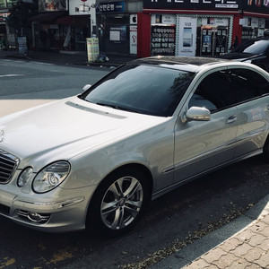벤츠 E350 08년식 W211