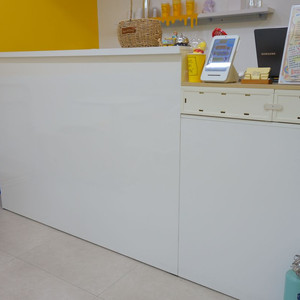 데스크 및 작업대