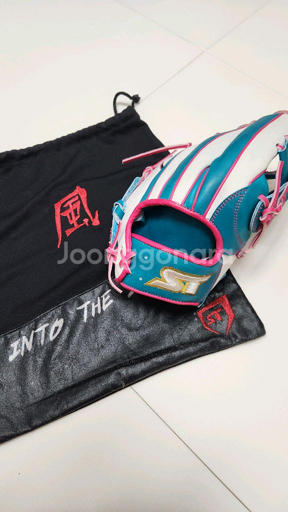 스톰 내야글려브 풍급 KR스페셜 에디션(핑크/화이트)--3