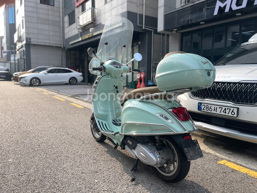 베스파 프리마베라 21년식 1.1만km 민트 풀옵션--6