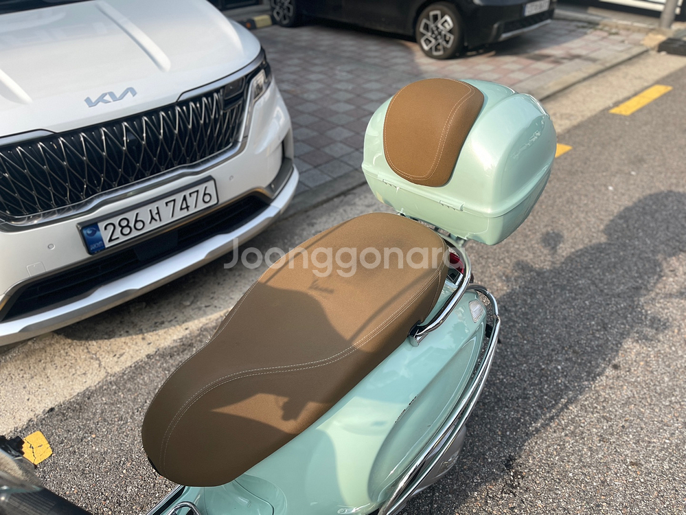 베스파 프리마베라 21년식 1.1만km 민트 풀옵션--7