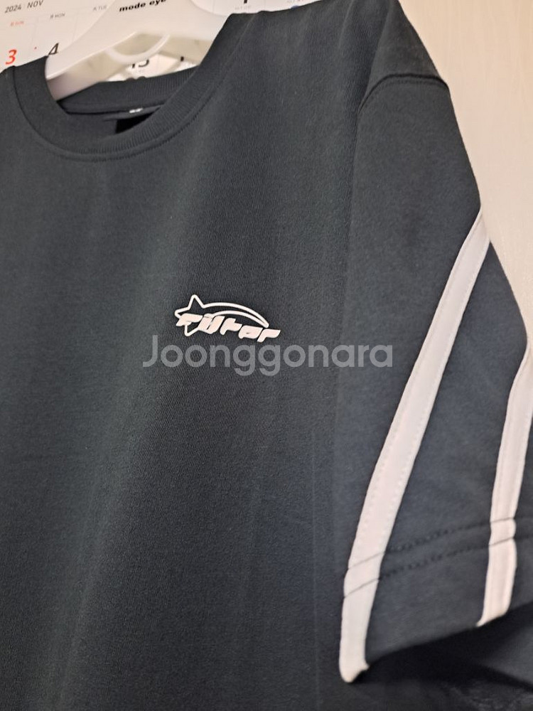 100-105)H&M 라인 반팔 티셔츠--7