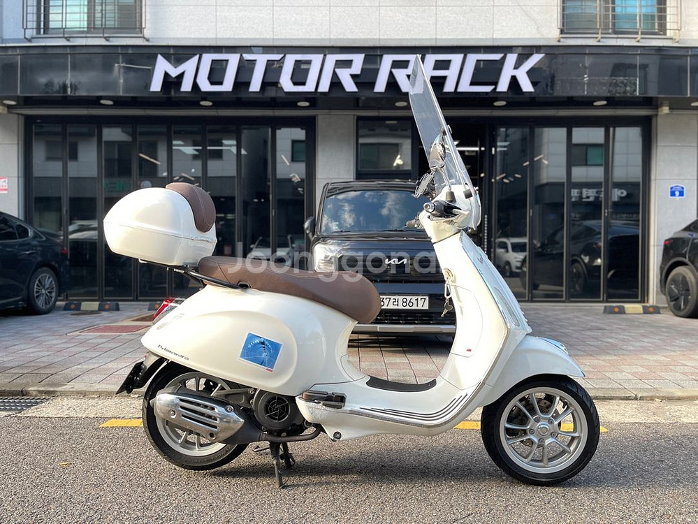 베스파 프리마베라 21년식 1만km 화이트 판매--0