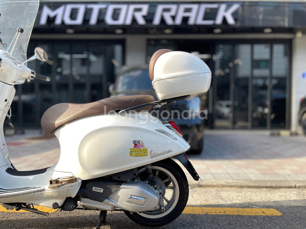 베스파 프리마베라 21년식 1만km 화이트 판매--4