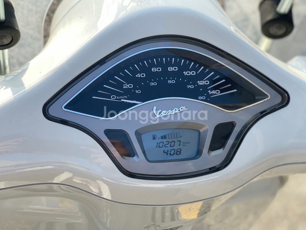 베스파 프리마베라 21년식 1만km 화이트 판매--9