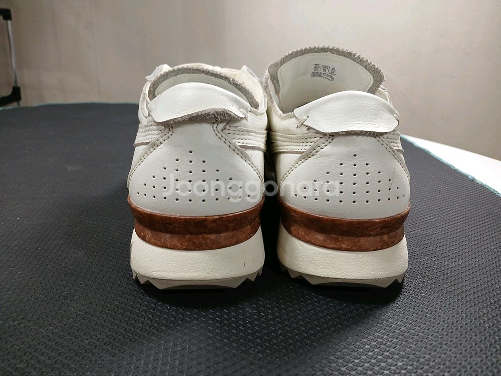 오니츠카타이거 흰색 가죽 스니커즈 250mm--3