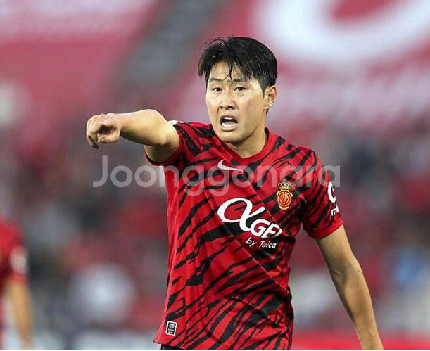 22-23 마요르카 홈 이강인 택채새상품--3