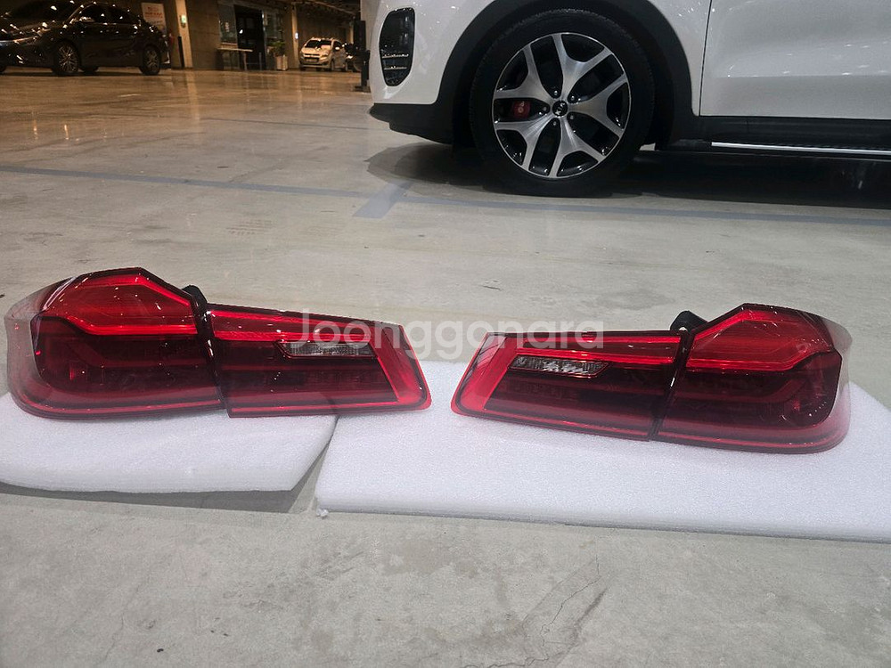 BMW G30 5시리즈 M5 후미등 세트--0