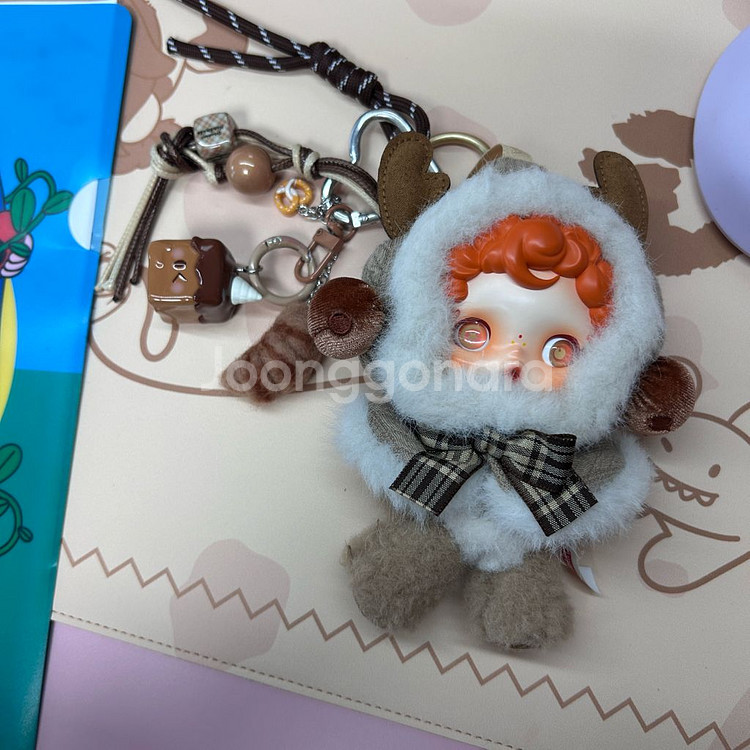 정품 스컬판다 겨울교향곡 인형키링--0