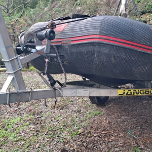 고무보트 셋트 판매합니다.