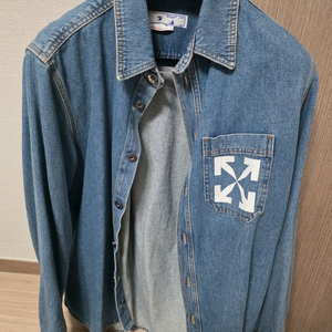 오프화이트 데님 셔츠