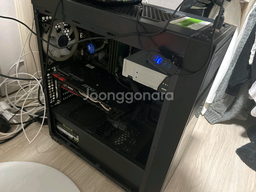 게임용 컴퓨터 본체,모니터 일괄로 판매합니다 저렴합니다--2