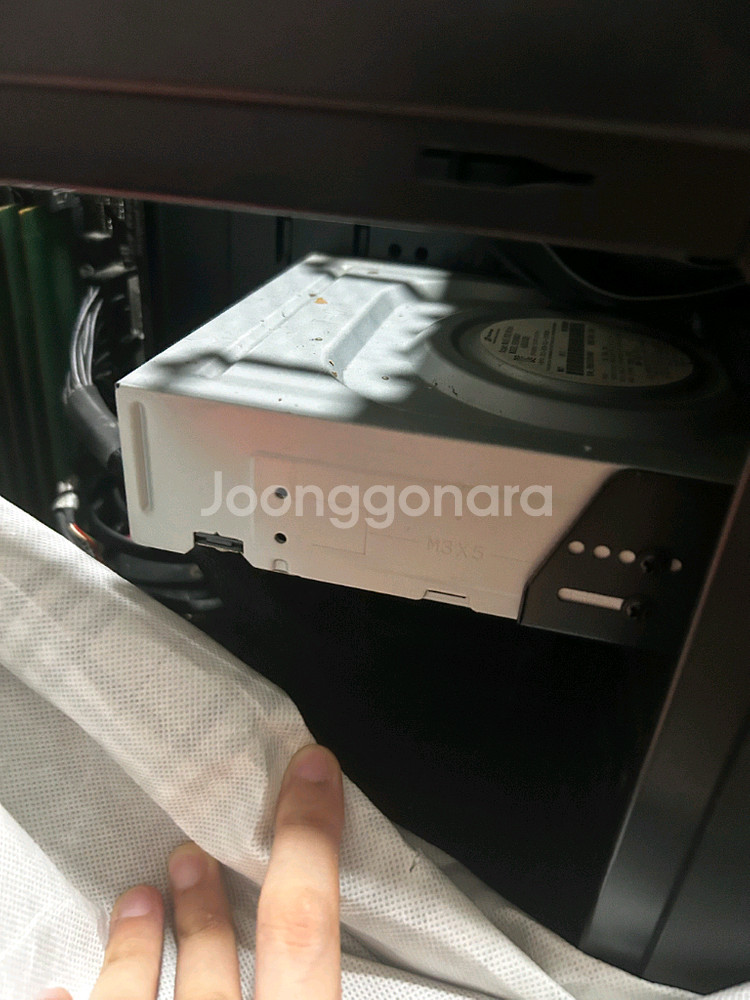 게임용 컴퓨터 본체,모니터 일괄로 판매합니다 저렴합니다--6