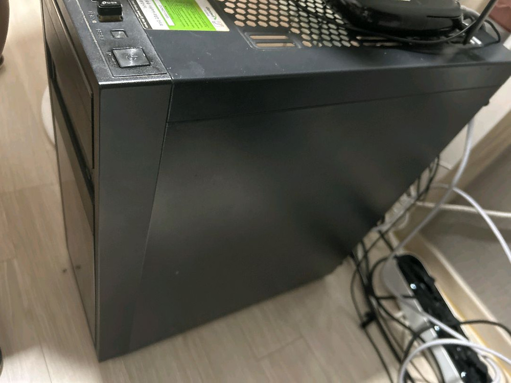 게임용 컴퓨터 본체,모니터 일괄로 판매합니다 저렴합니다--4