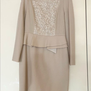 새상품) 라인 울원피스