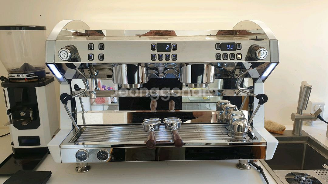 커피머신 CRM 3605 pro--0