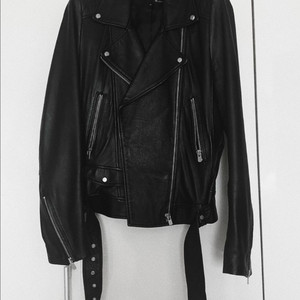 새제품) G-CUT 지컷 리얼양가죽 라이더자켓