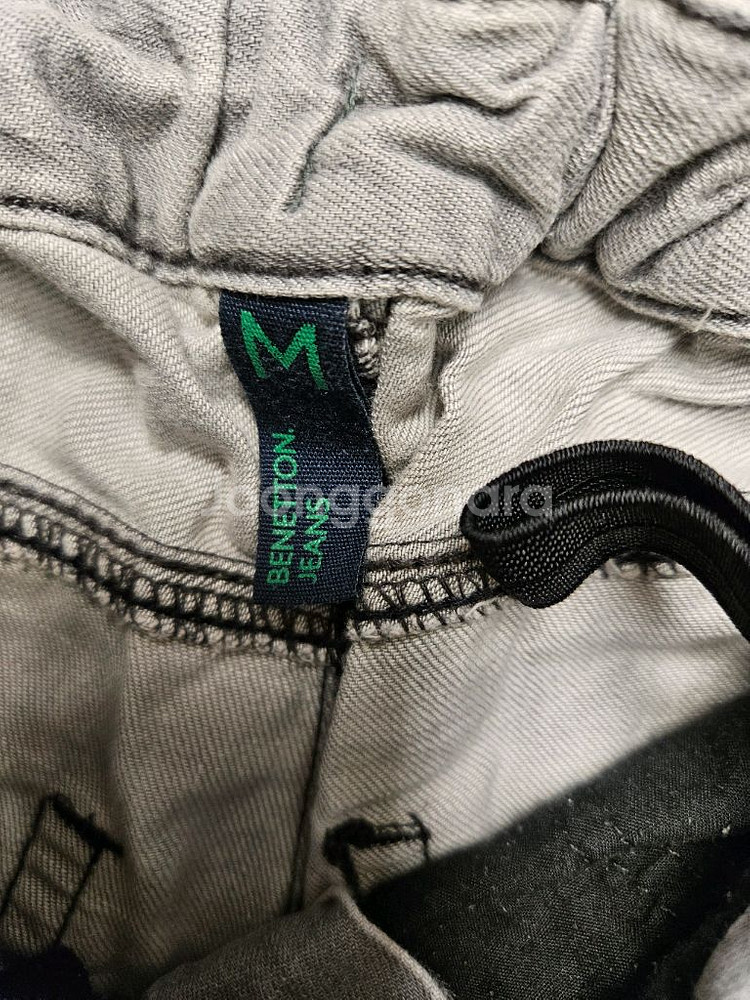 자라 티셔츠 + 베네통 바지 세트 120~130--2