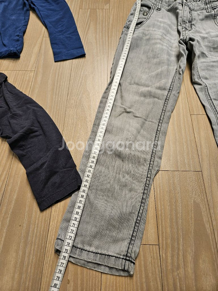 자라 티셔츠 + 베네통 바지 세트 120~130--3