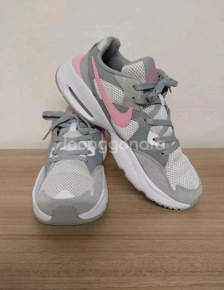 여성 나이키 에어맥스 퓨전 GS 운동화 (255)--1