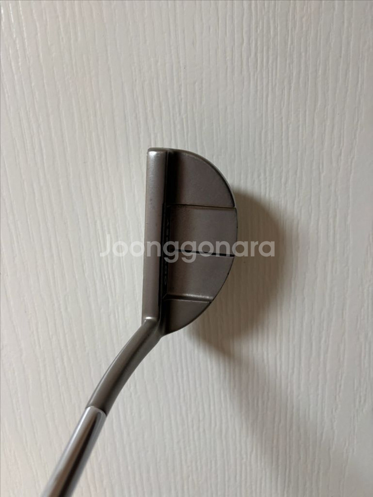 오딧세이 퍼터 화이트 핫 tx9 팝니다--2