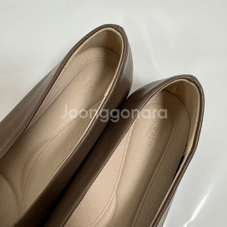 브슈 천연 소가죽 말랑한 쿠션 플랫 슈즈--1