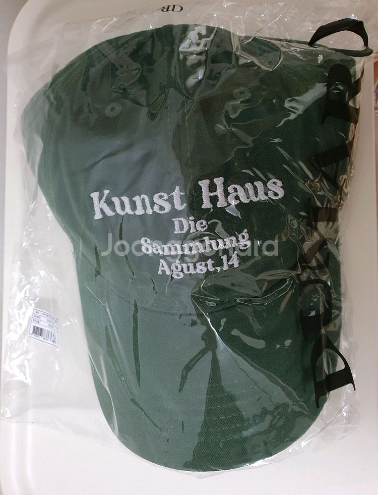 (택포)쿤스트하우스x아이오페 콜라보 볼캡--0