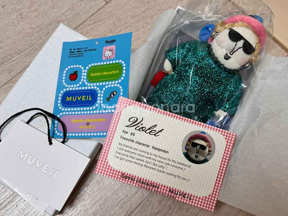 뮤베르 뮤베일 산리오 한교동 콜라보 그랜마 백참--0