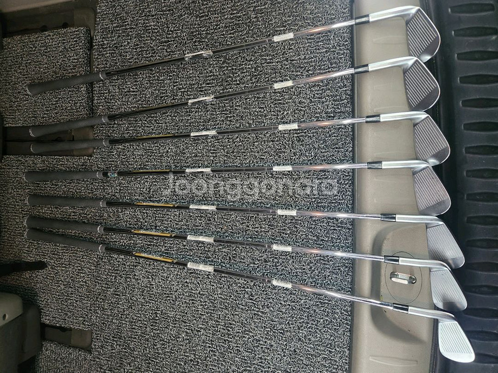 부산 정품 테일러메이드 p7mc 4- 투어이슈 s200--0