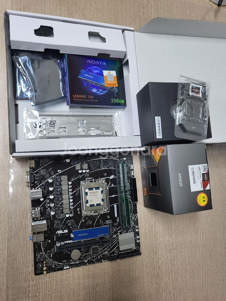 현존 인기최고 라이젠 7500F 장착 게이밍컴 판매--8