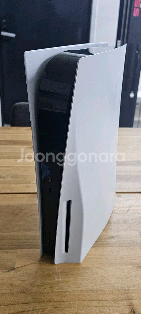 플스5노멀 디스크버전 판매합니다--0