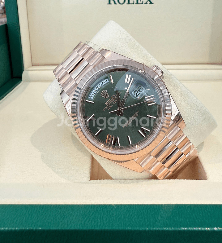 롤렉스 데이데이트 40MM 로골금통 올리브그린로만--1