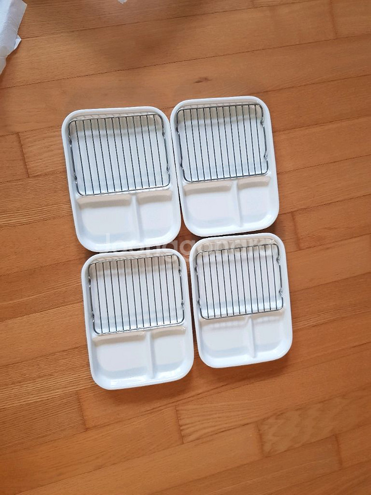 모던하우스 돈가스접시 4개 일괄.--1