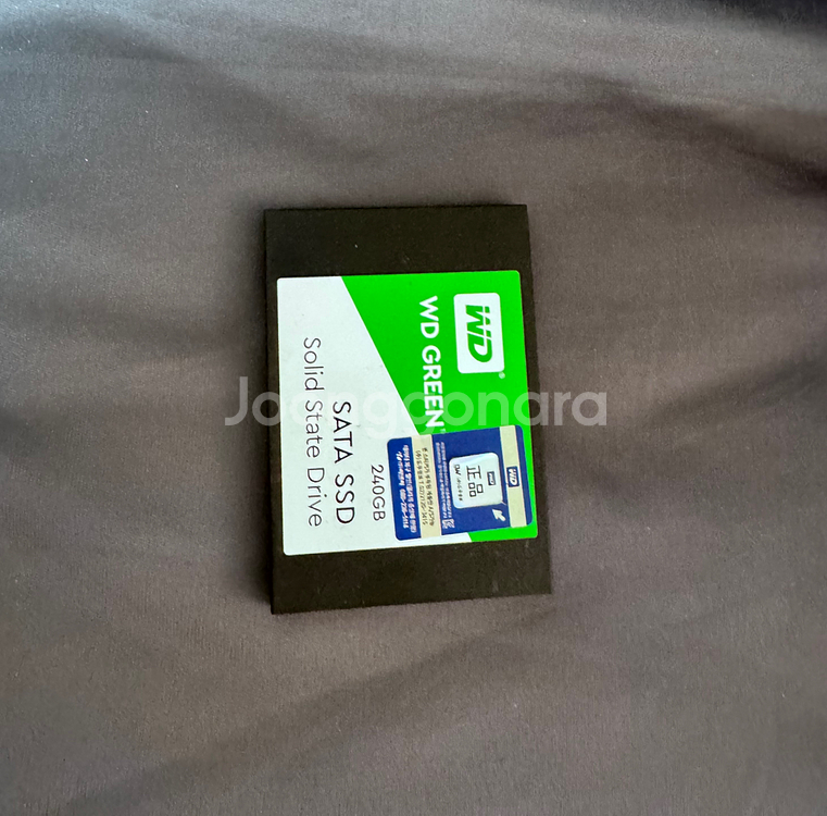wd sata ssd 240gb--0