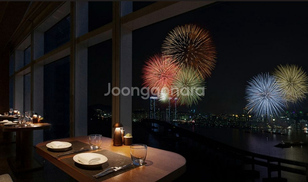 부산불꽃축제 파크하얏트부산 디너 다이닝룸 2인 광안대교--0