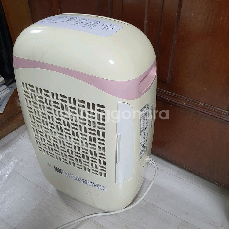 LG 제습기 LD-068DSP 6L 부품용--4