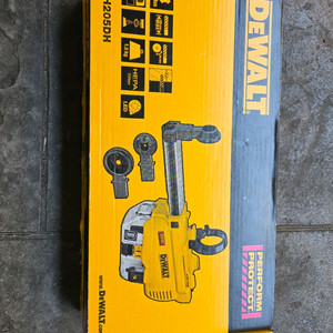 디월트 집진기.팝니다.헴마드릴 263전용입니다.