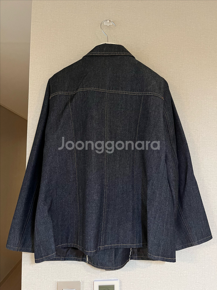 정품 버버리 자켓--1