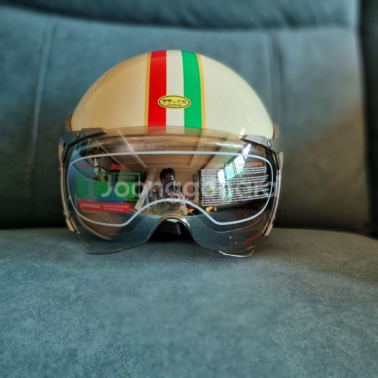 (폐업정리/즉시발송/무료배송) 레트로 오토바이 헬멧--4