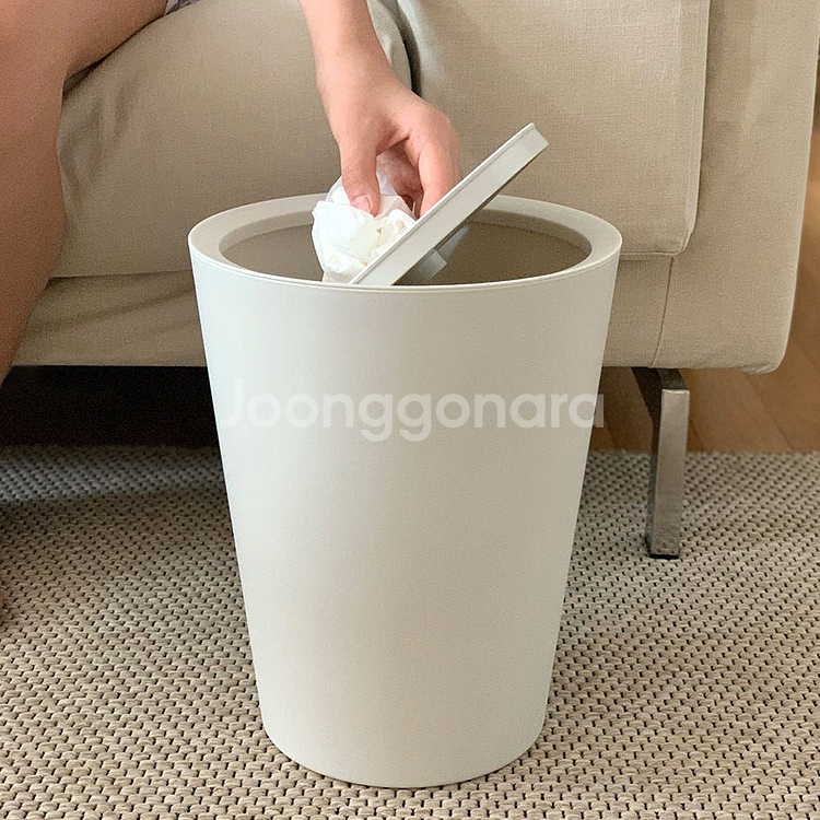 [새상품] 고급 인테리어 스윙 휴지통 9L 화이트--2
