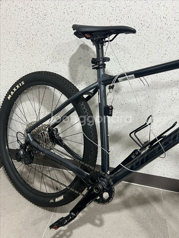 메리다 빅나인 XT에디션 XL 판매합니다.--2