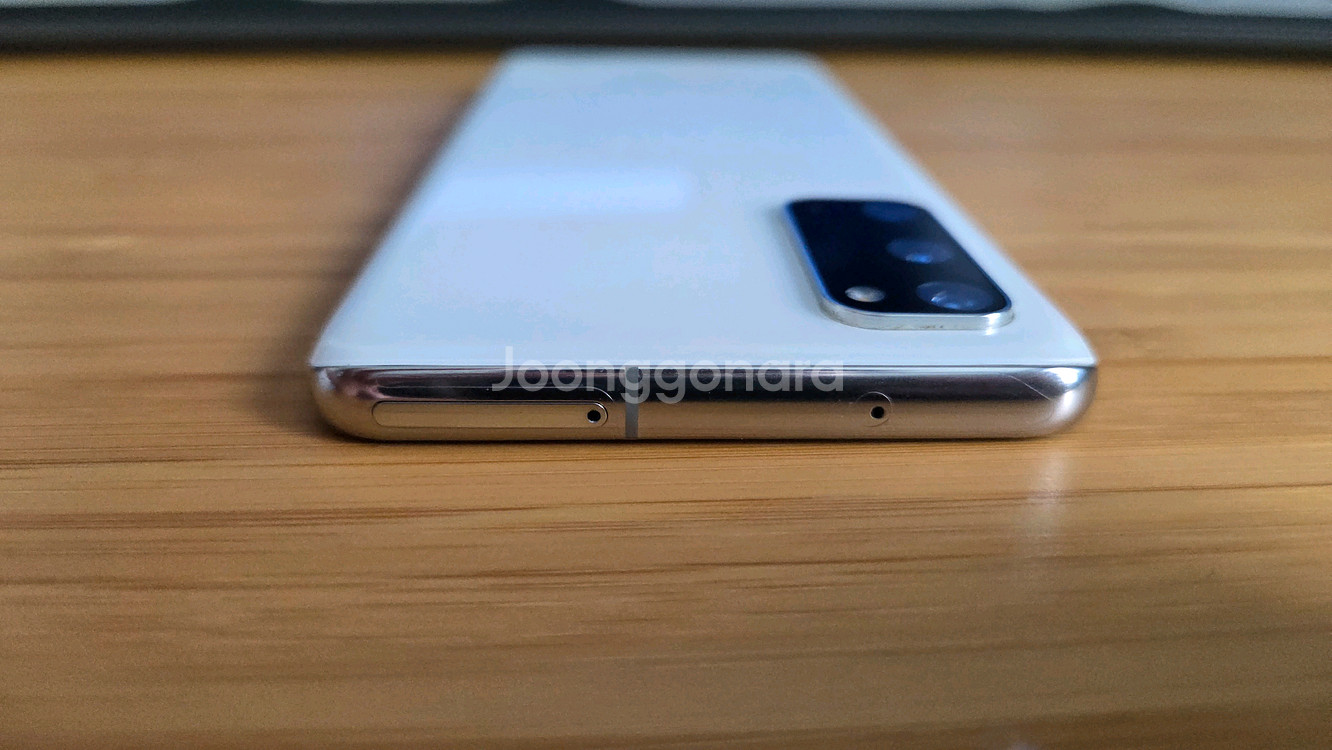 삼성 갤럭시 S20 5G 128GB 자급제 최상품--2