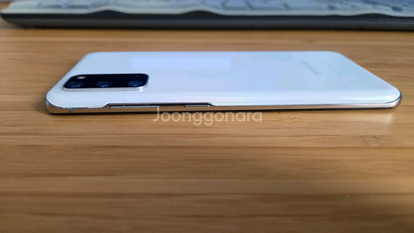 삼성 갤럭시 S20 5G 128GB 자급제 최상품--1