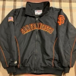 마제스틱 샌프란시스코 자이언츠 야구 점퍼