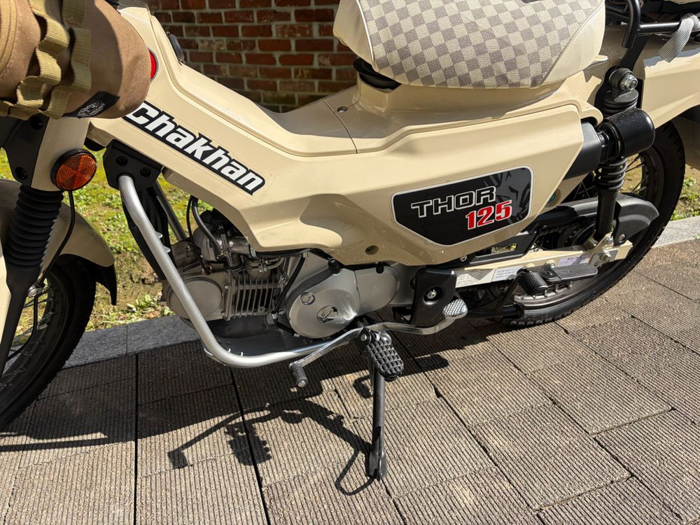 서울] 2025 토르125 베이지색. 신차급 이미지