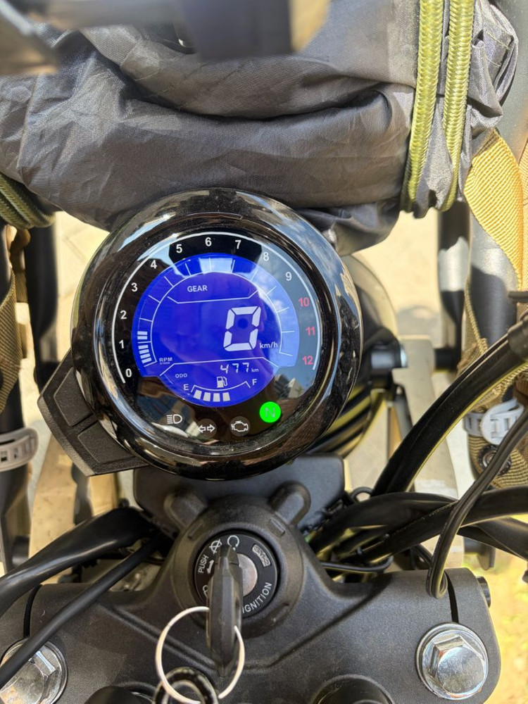 서울] 2025 토르125 베이지색. 신차급 이미지