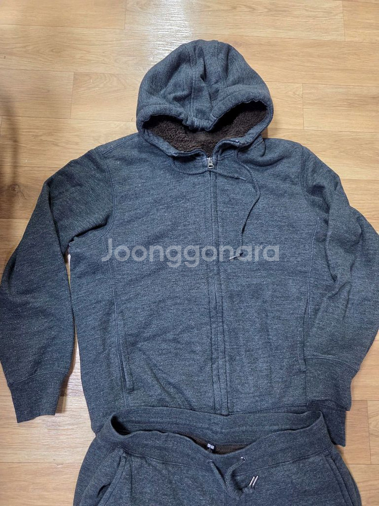 유니클로 기모 털 한벌세트--2