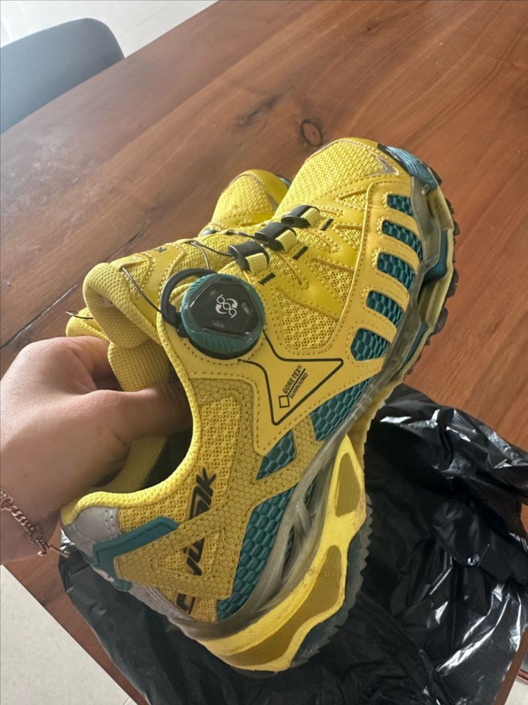 나이키트레킹화--2