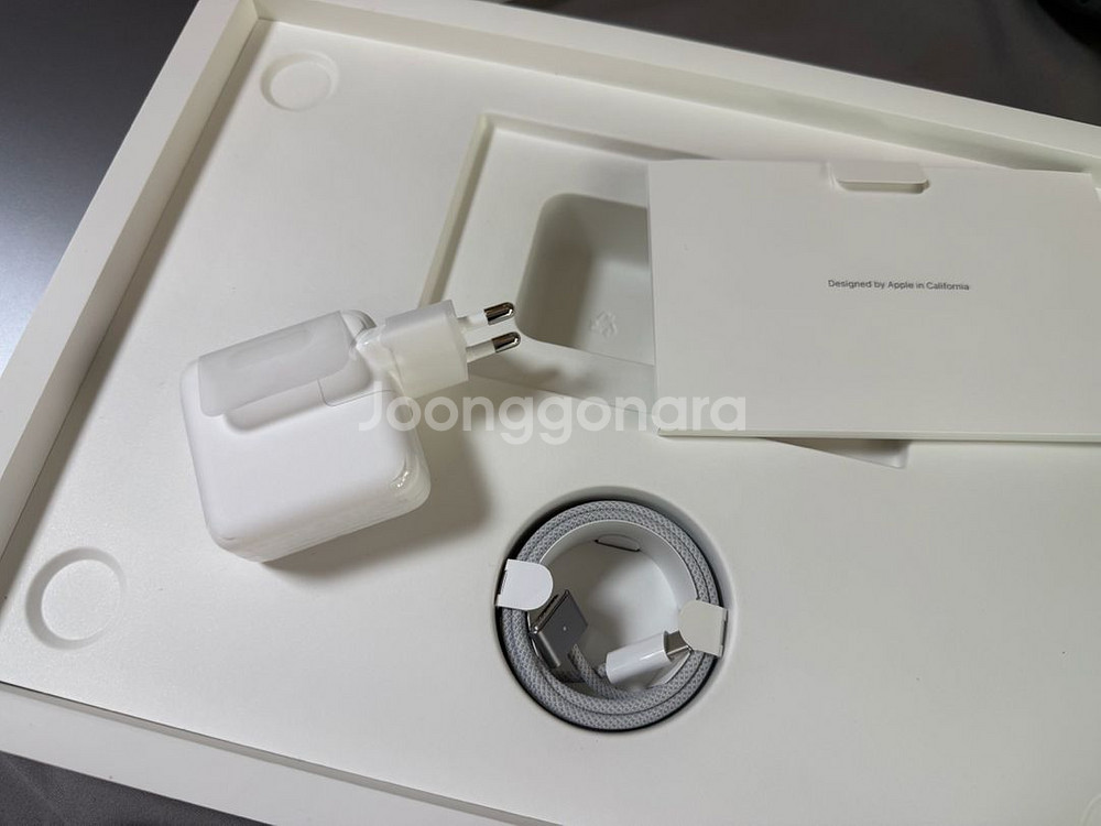 맥북에어 15 M3(16GB, 256GB)--1